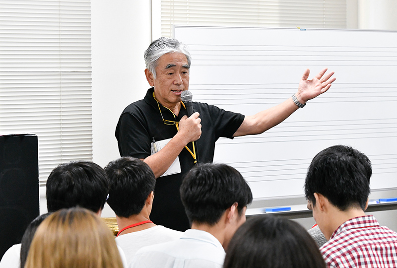 長年構想を温めていた日本では前例のないジャズキャンプを、自社創立15周年の節目に実現